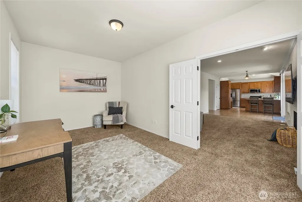 6908 83rd Street Ct E Puyallup WA 98371