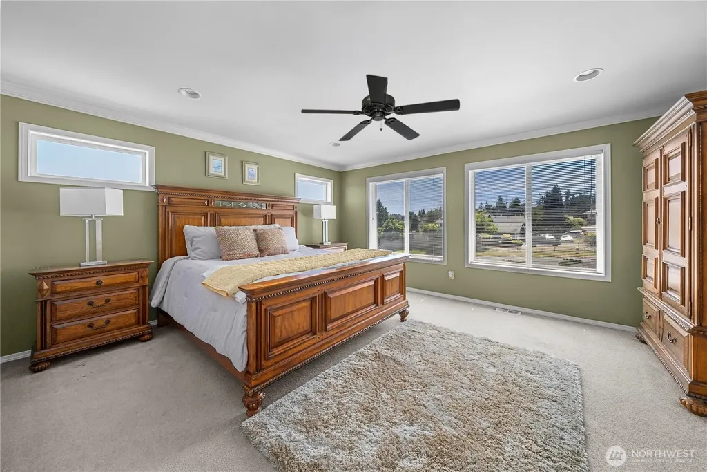 6908 83rd Street Ct E Puyallup WA 98371