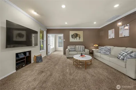 6908 83rd Street Ct E Puyallup WA 98371