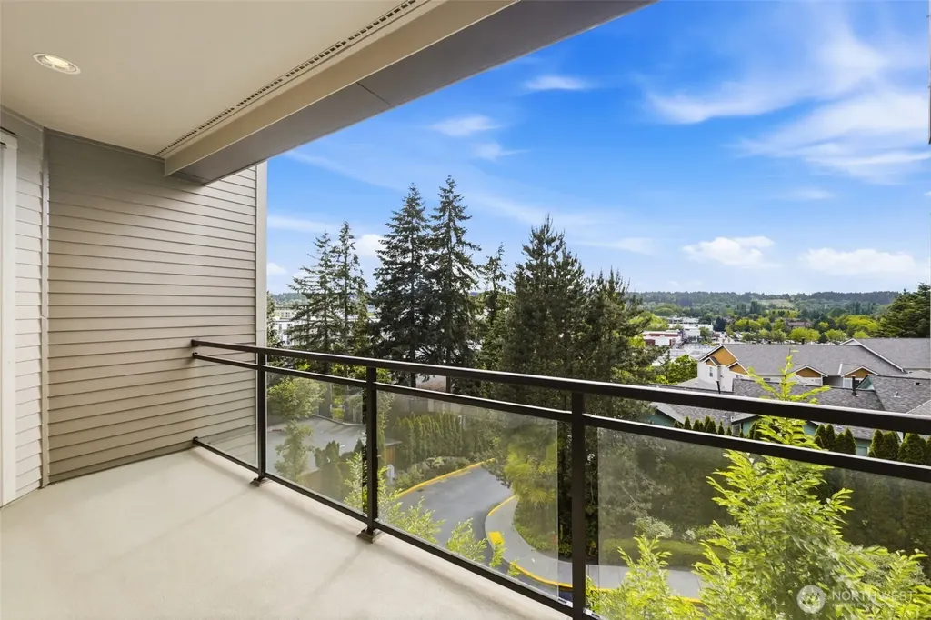 8850 Redmond Woodinville Road NE Redmond WA 98052