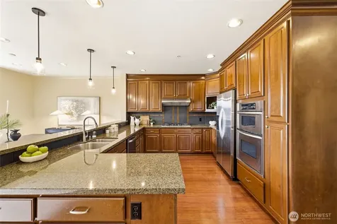 8850 Redmond Woodinville Road NE Redmond WA 98052