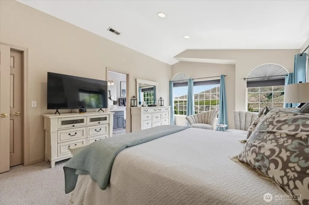 2432 Jeffrey Court Wenatchee WA 98801