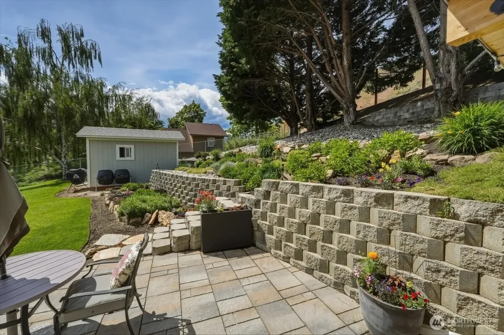 2432 Jeffrey Court Wenatchee WA 98801