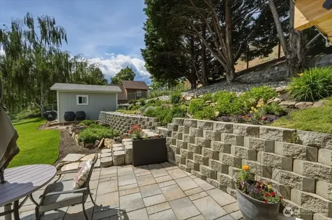 2432 Jeffrey Court Wenatchee WA 98801