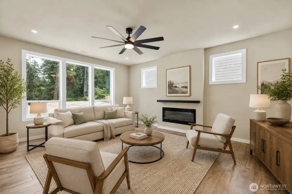 4140 Lakeview Avenue NW Bremerton WA 98312