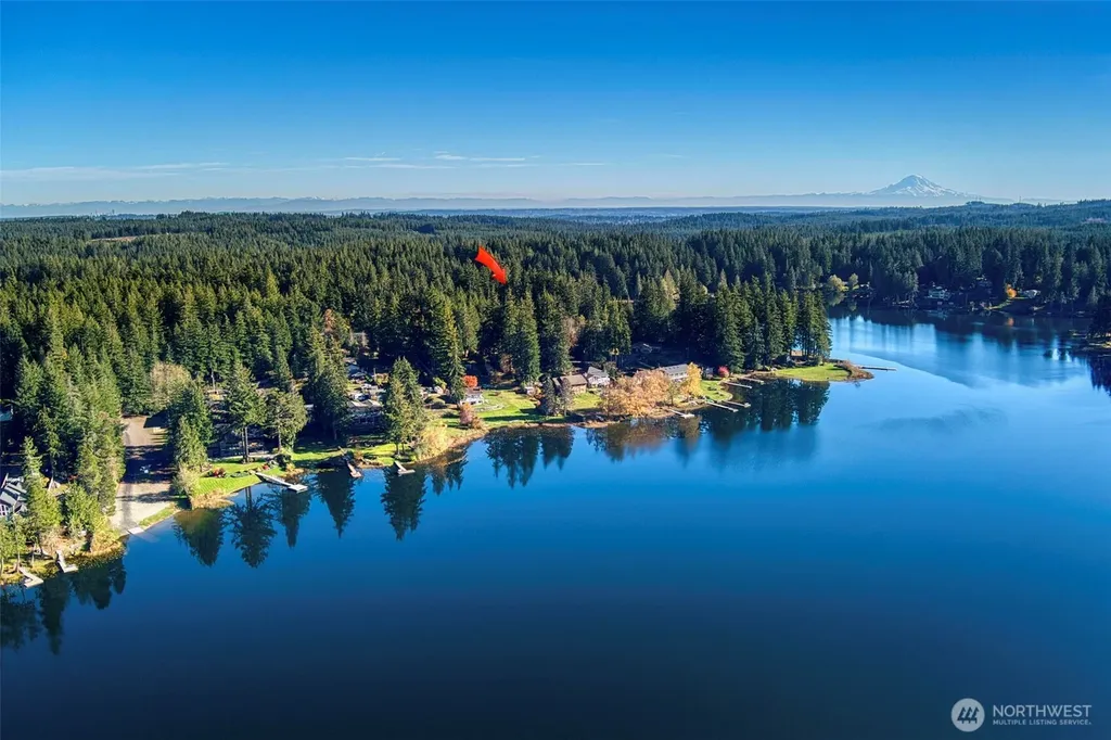 4140 Lakeview Avenue NW Bremerton WA 98312