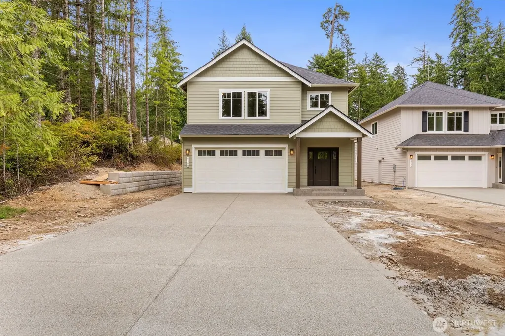 4140 Lakeview Avenue NW Bremerton WA 98312