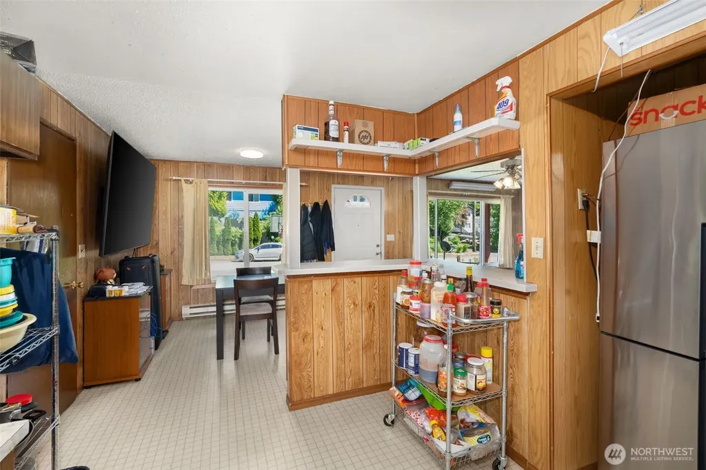 1334 Larch Street Raymond WA 98577