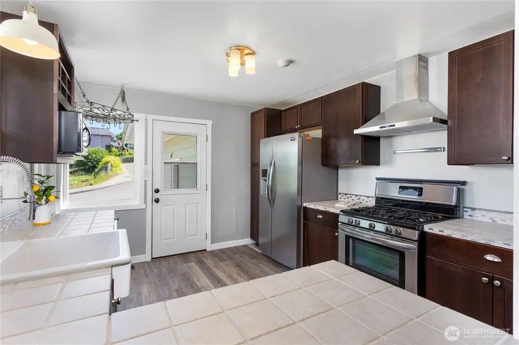1609 NE 72nd Street Vancouver WA 98665