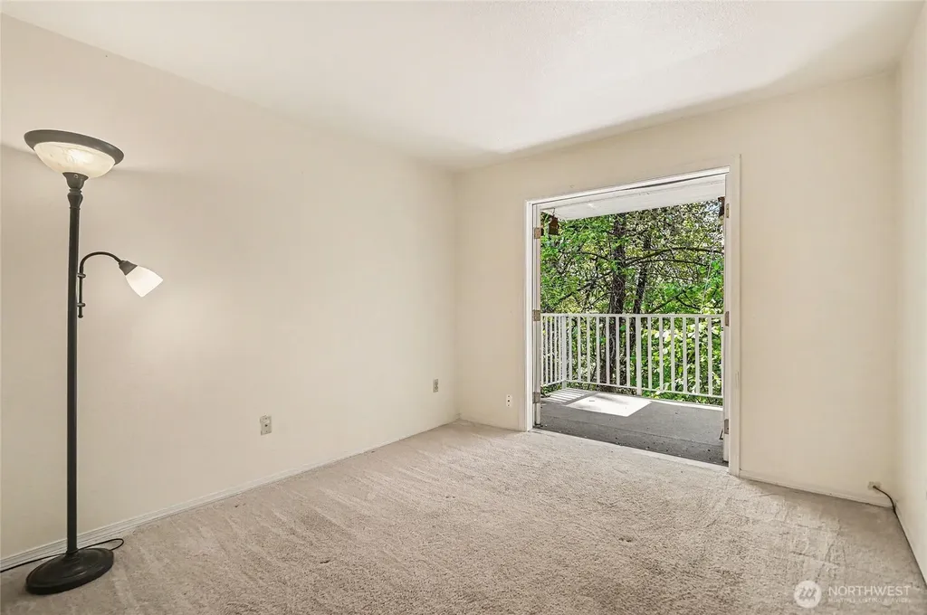 2660 118th Avenue SE Bellevue WA 98005