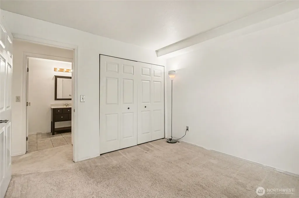 2660 118th Avenue SE Bellevue WA 98005