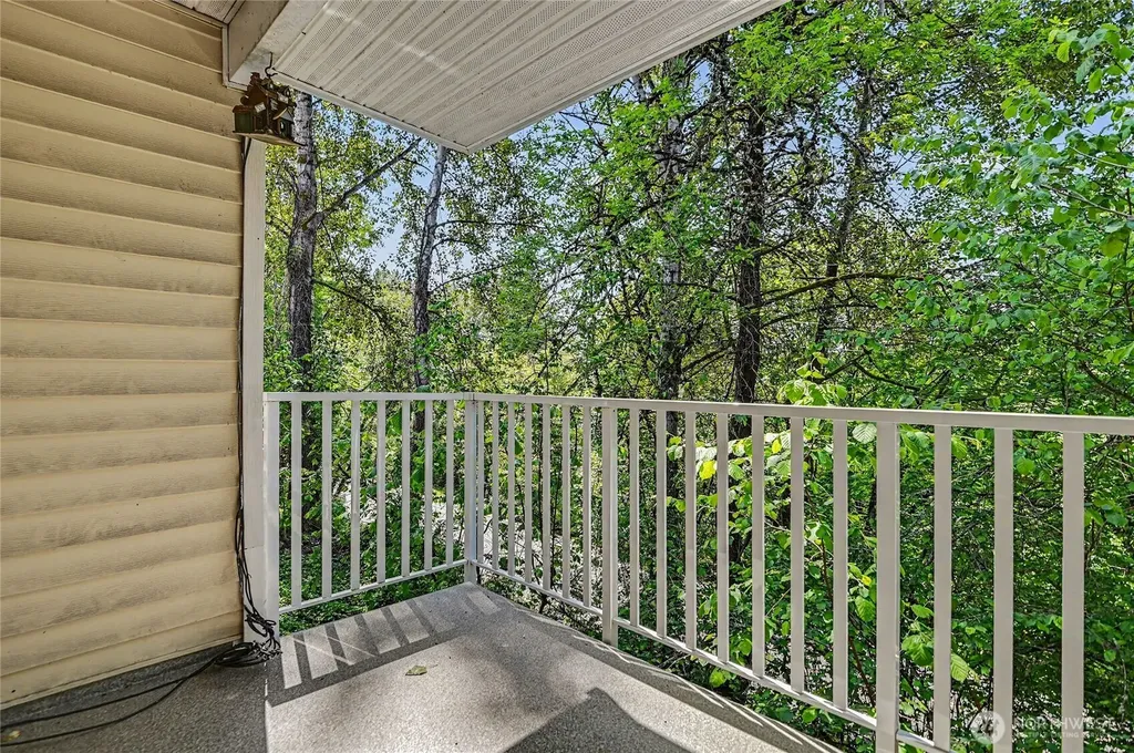 2660 118th Avenue SE Bellevue WA 98005