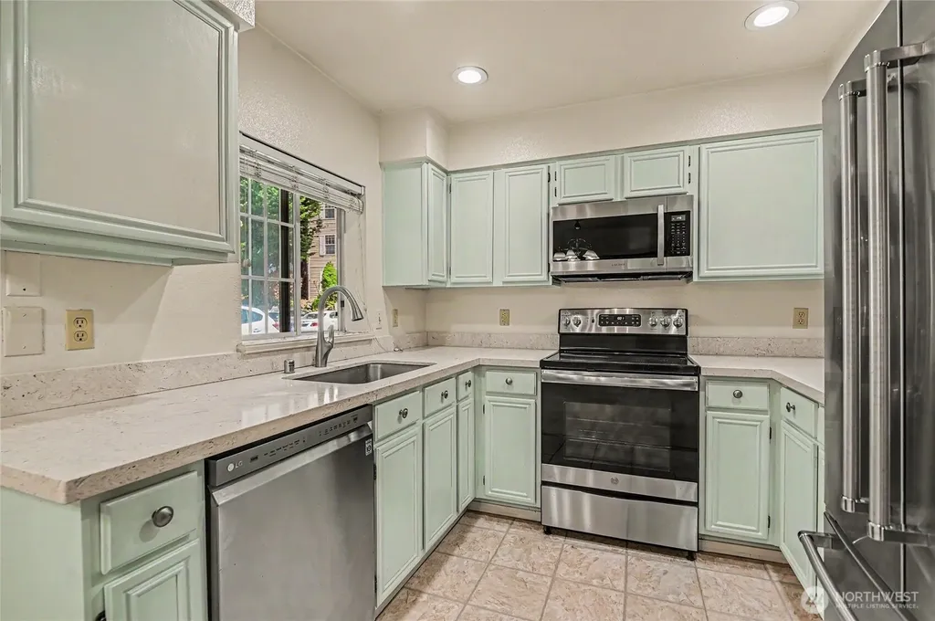 2660 118th Avenue SE Bellevue WA 98005