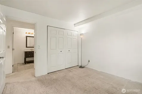 2660 118th Avenue SE Bellevue WA 98005