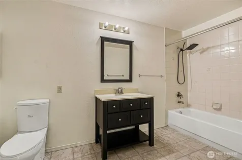 2660 118th Avenue SE Bellevue WA 98005