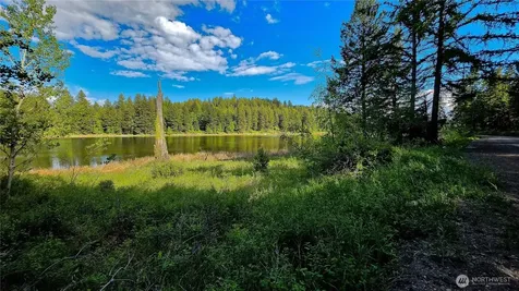 196 Davies Road Oroville WA 98844