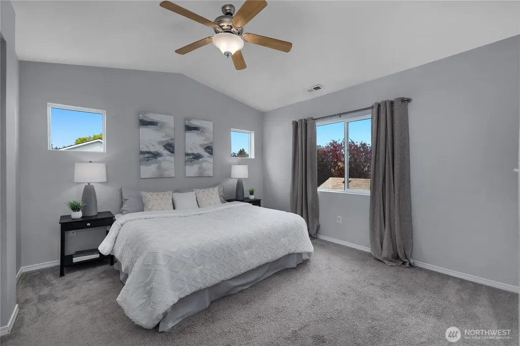 7604 Traditions Avenue NE Lacey WA 98516