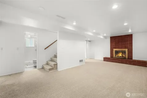 2402 Union Avenue NE Renton WA 98059