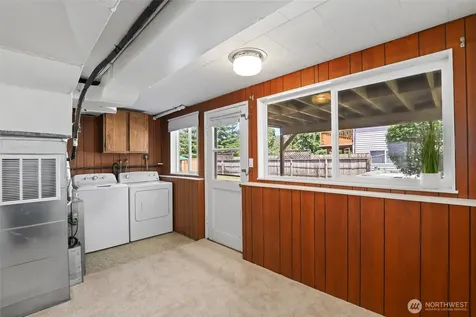 2402 Union Avenue NE Renton WA 98059