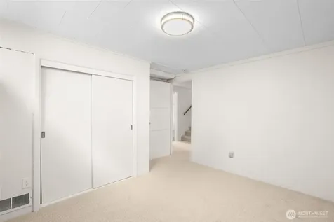 2402 Union Avenue NE Renton WA 98059