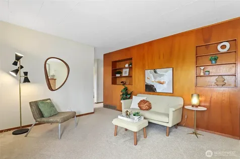 2402 Union Avenue NE Renton WA 98059