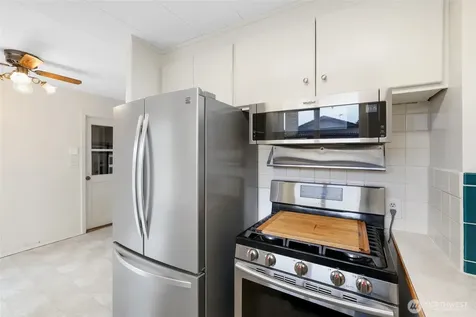 2402 Union Avenue NE Renton WA 98059