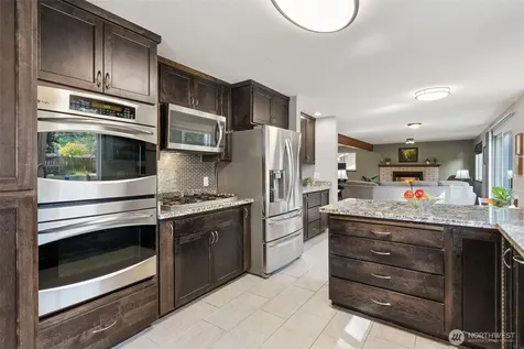 15213 103rd Avenue Ct E Puyallup WA 98374