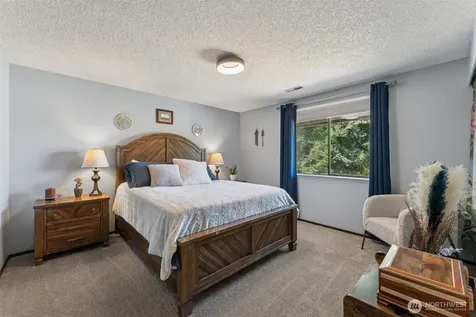 15213 103rd Avenue Ct E Puyallup WA 98374