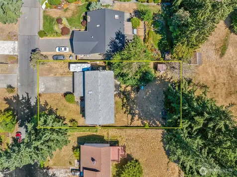 15213 103rd Avenue Ct E Puyallup WA 98374