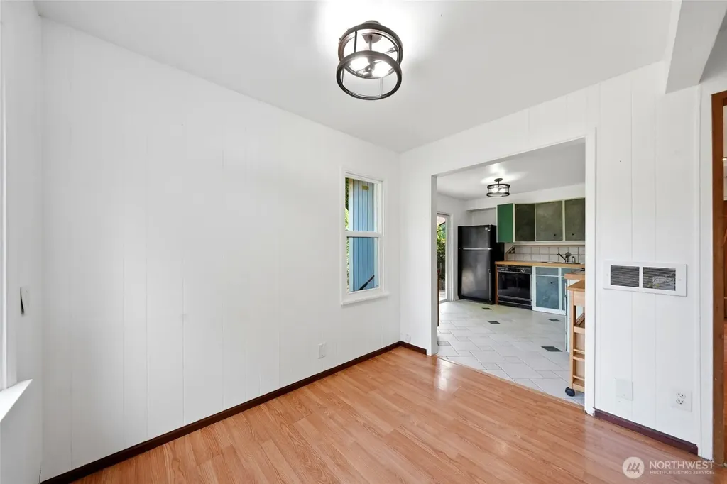 10330 Stone Avenue N Seattle WA 98133
