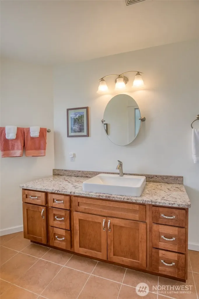 769 S Sand Dune Avenue SW Ocean Shores WA 98569