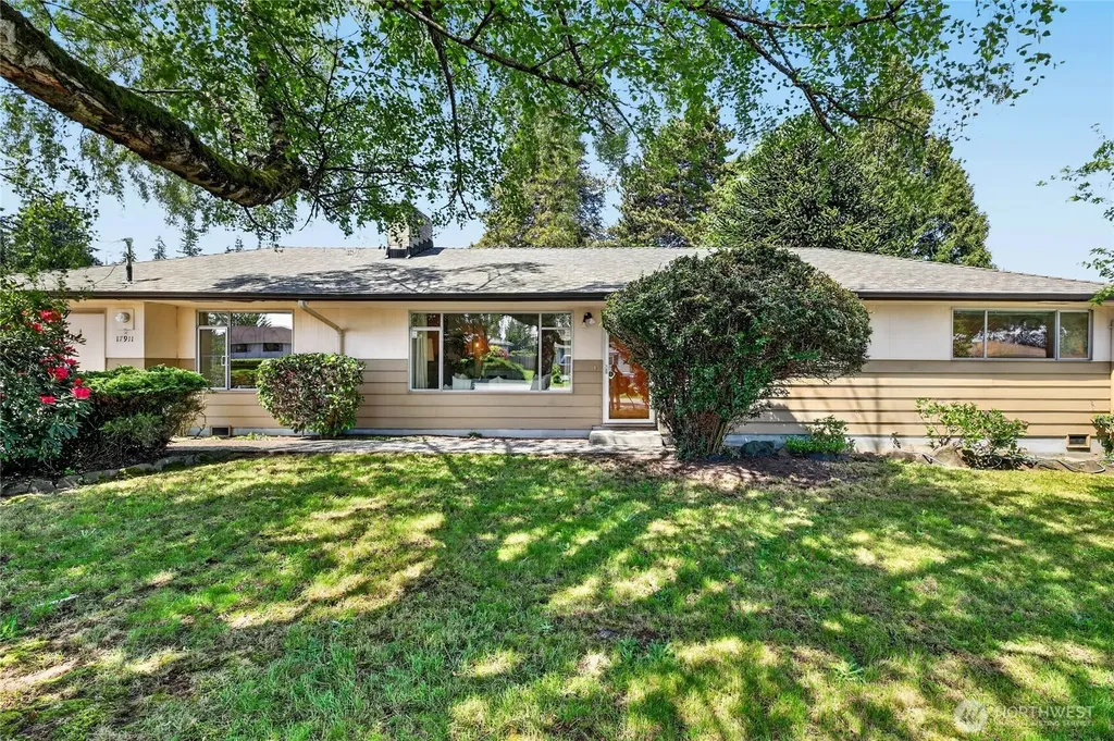 17911 51st Avenue S Seatac WA 98188