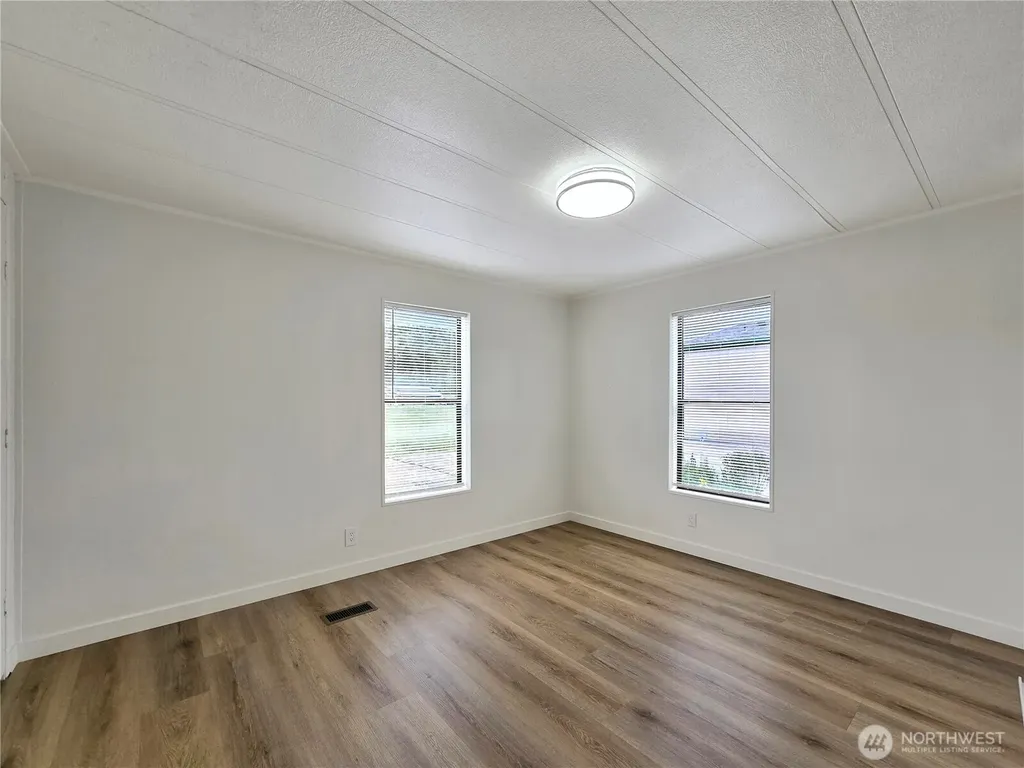 100 Heidger Lane Centralia WA 98531