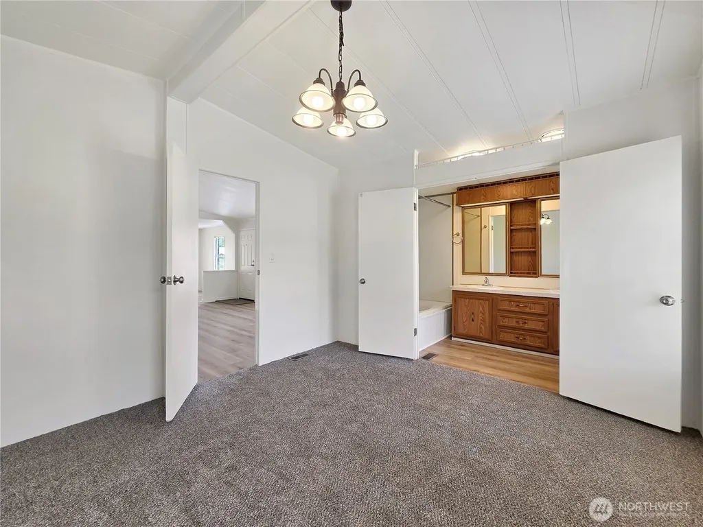 100 Heidger Lane Centralia WA 98531