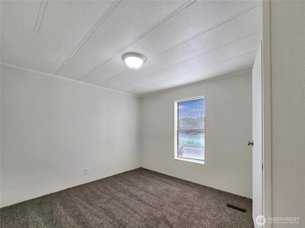 100 Heidger Lane Centralia WA 98531