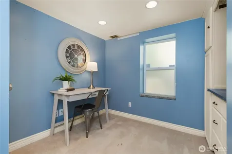 547 NE 91st Street Seattle WA 98115