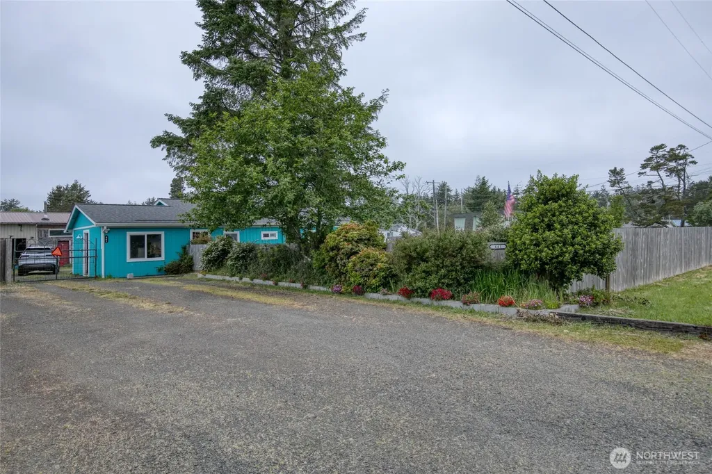 441 N Ocosta Street Westport WA 98595