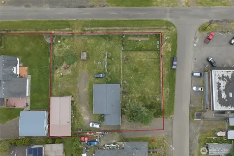 441 N Ocosta Street Westport WA 98595