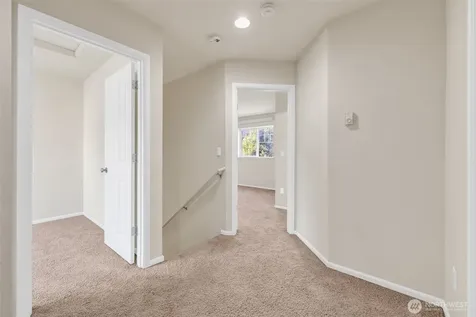 6048 Park Street E Fife WA 98424