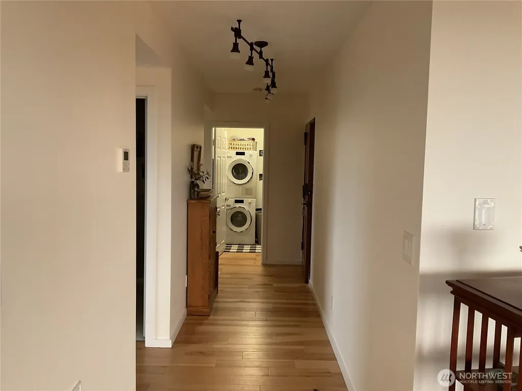 1910 Evergreen Park Drive SW Olympia WA 98502