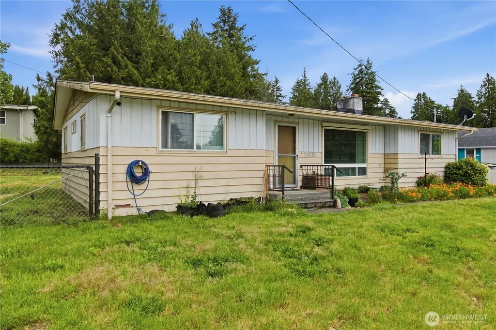 22616 24th Avenue S Des Moines WA 98198