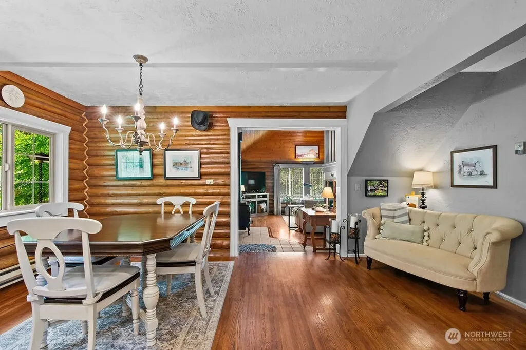 8343 Glenwood Road SW Port Orchard WA 98367