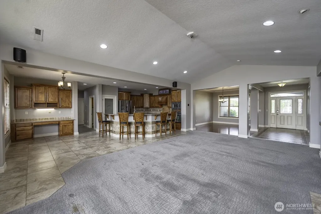 419 S Astor Loop Moses Lake WA 98837