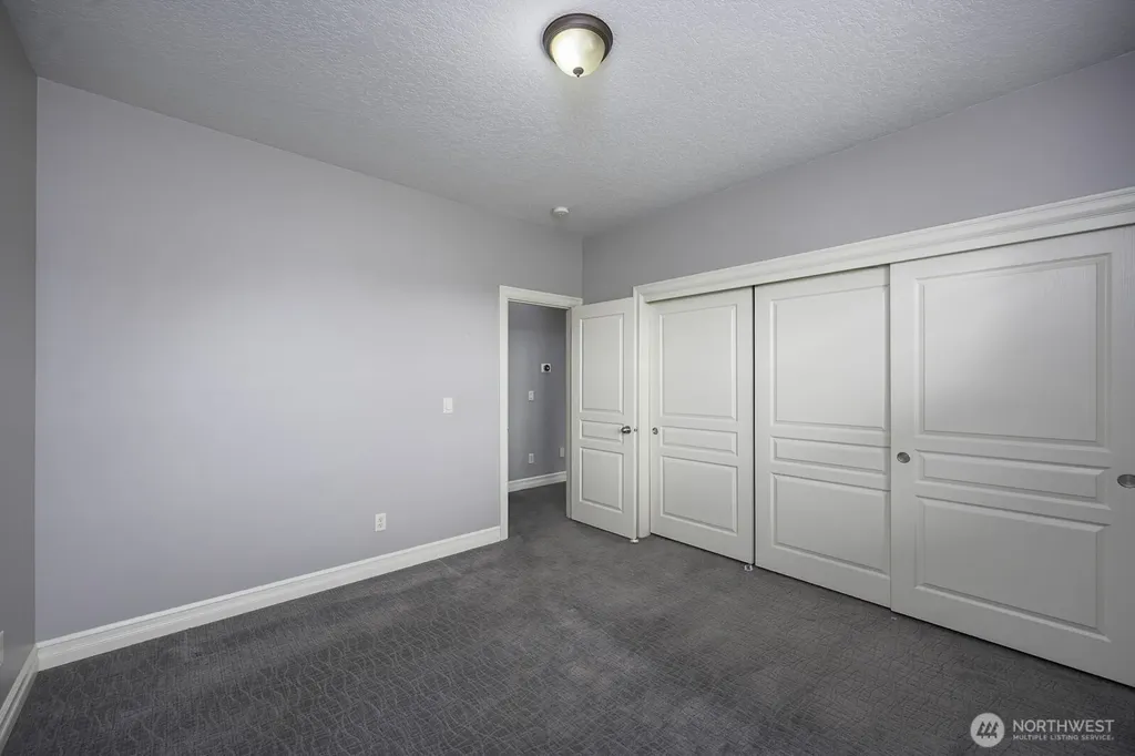 419 S Astor Loop Moses Lake WA 98837
