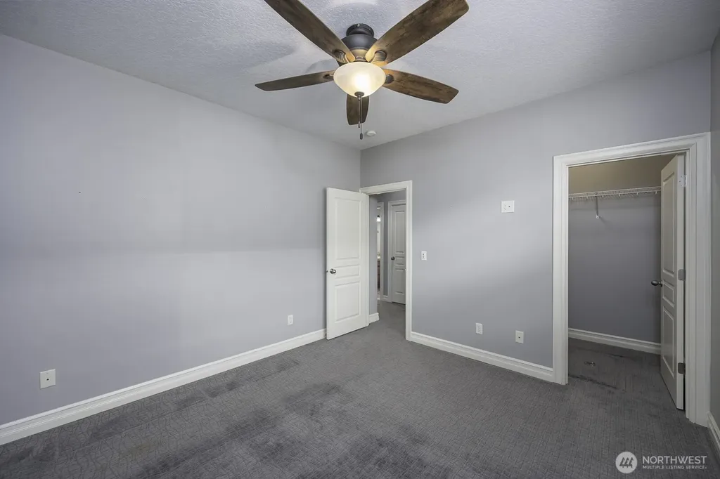 419 S Astor Loop Moses Lake WA 98837
