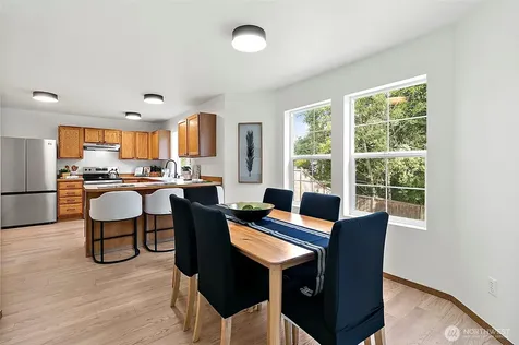 23508 SE 240th Place Maple Valley WA 98038