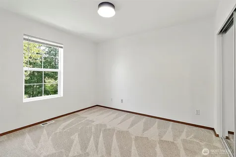23508 SE 240th Place Maple Valley WA 98038