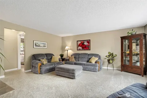 975 Front Street S Issaquah WA 98027
