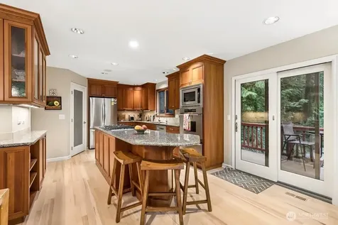 1830 216th Place NE Sammamish WA 98074