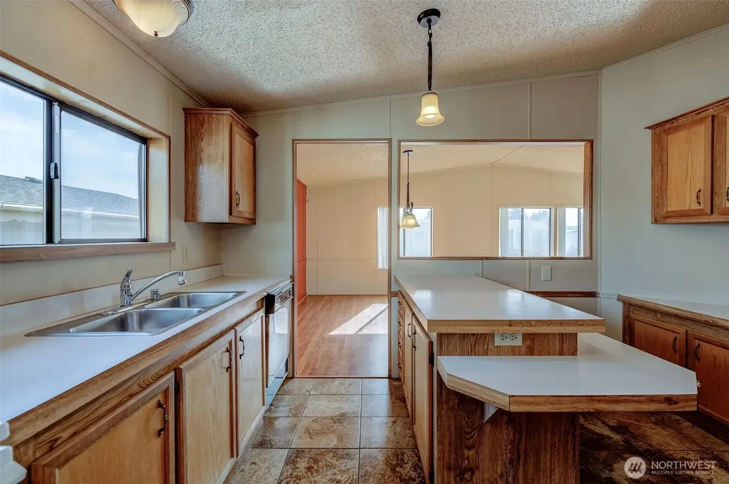 1706 Twin Peaks Drive Wenatchee WA 98801